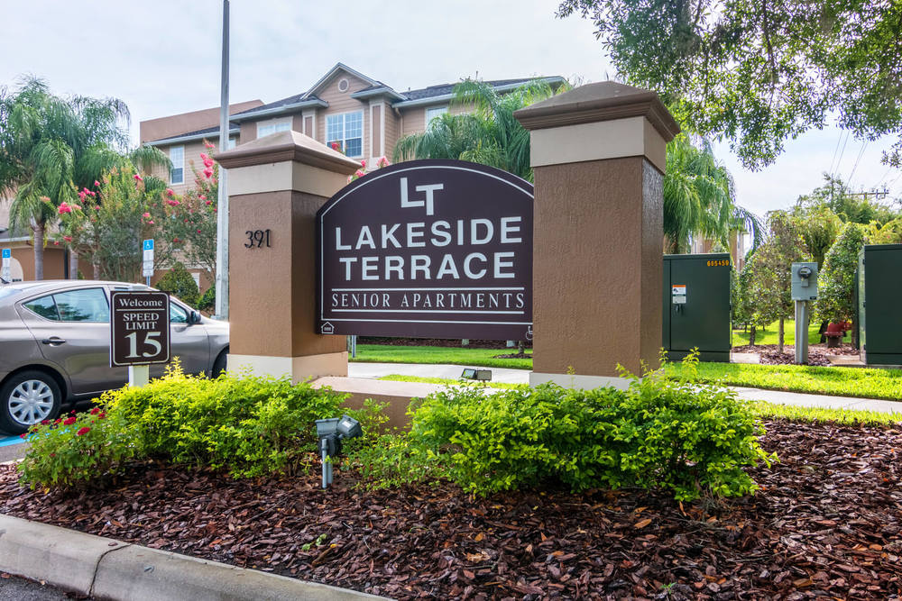 Rental - Lakeside Terrace Apartments